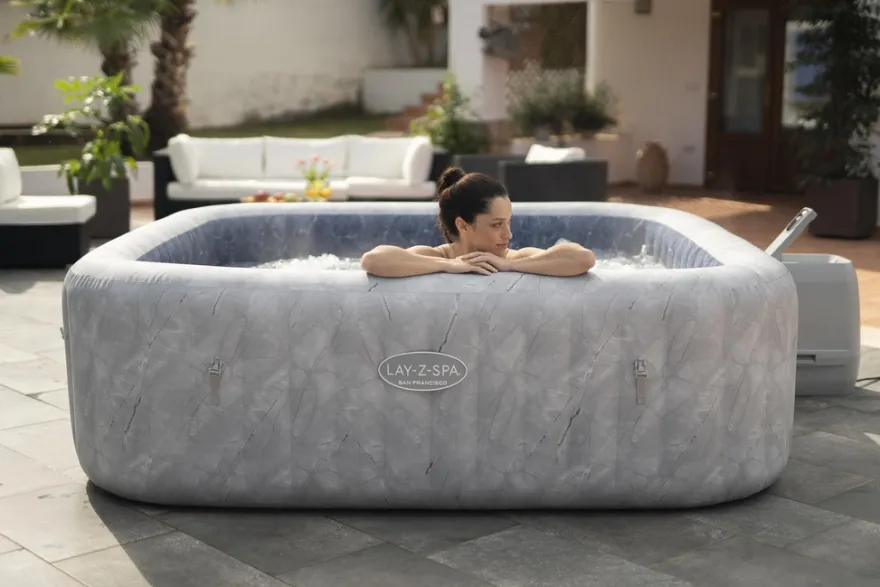 Bestway Lay-Z-Spa San Francisco 7 spabad 230 x 230 cm