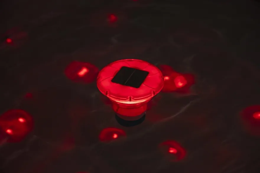 Bestway Solarglow LED kemikaliedispenser