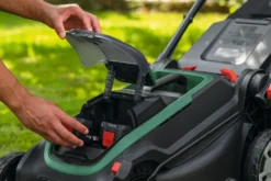 Bosch Rotak 18V-43 akku plæneklipper
