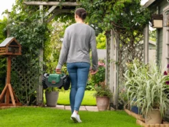 Bosch Visimow18V-100 robotplæneklipper 4,0 Ah