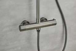 Brusesæt m/termostat Ø250 mm gunmetal