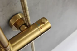 Brusesæt m/termostat Ø250 mm messingfinish
