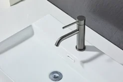 Håndvaskarmatur Slim vinkel gunmetal