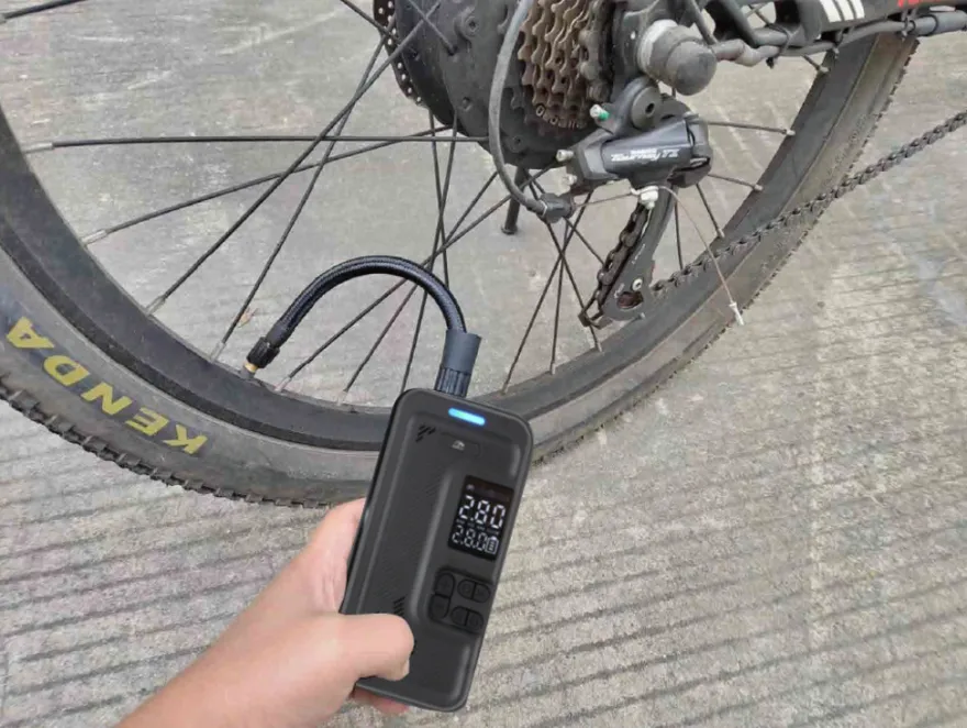 Kompressor akku 2000 mAh - AutoZone®