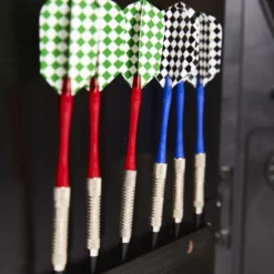 Nordic Games elektronisk dartskive i dartskab sort
