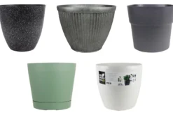 Plastkrukke assorteret