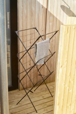 Tørrestativ sort 62 × 50 × 138 cm