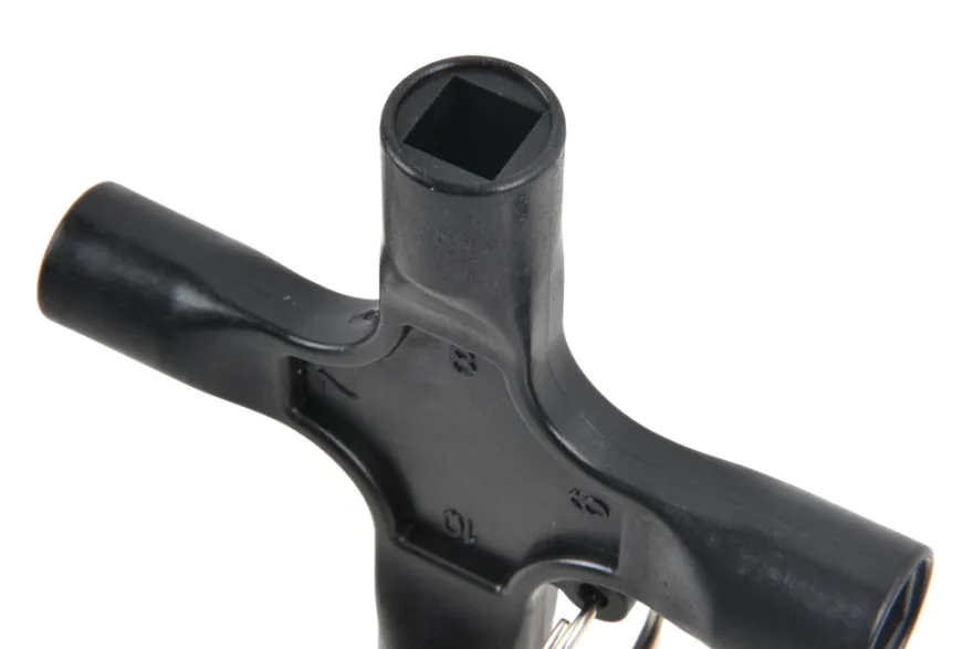 Universalnøgle m/4 fatninger